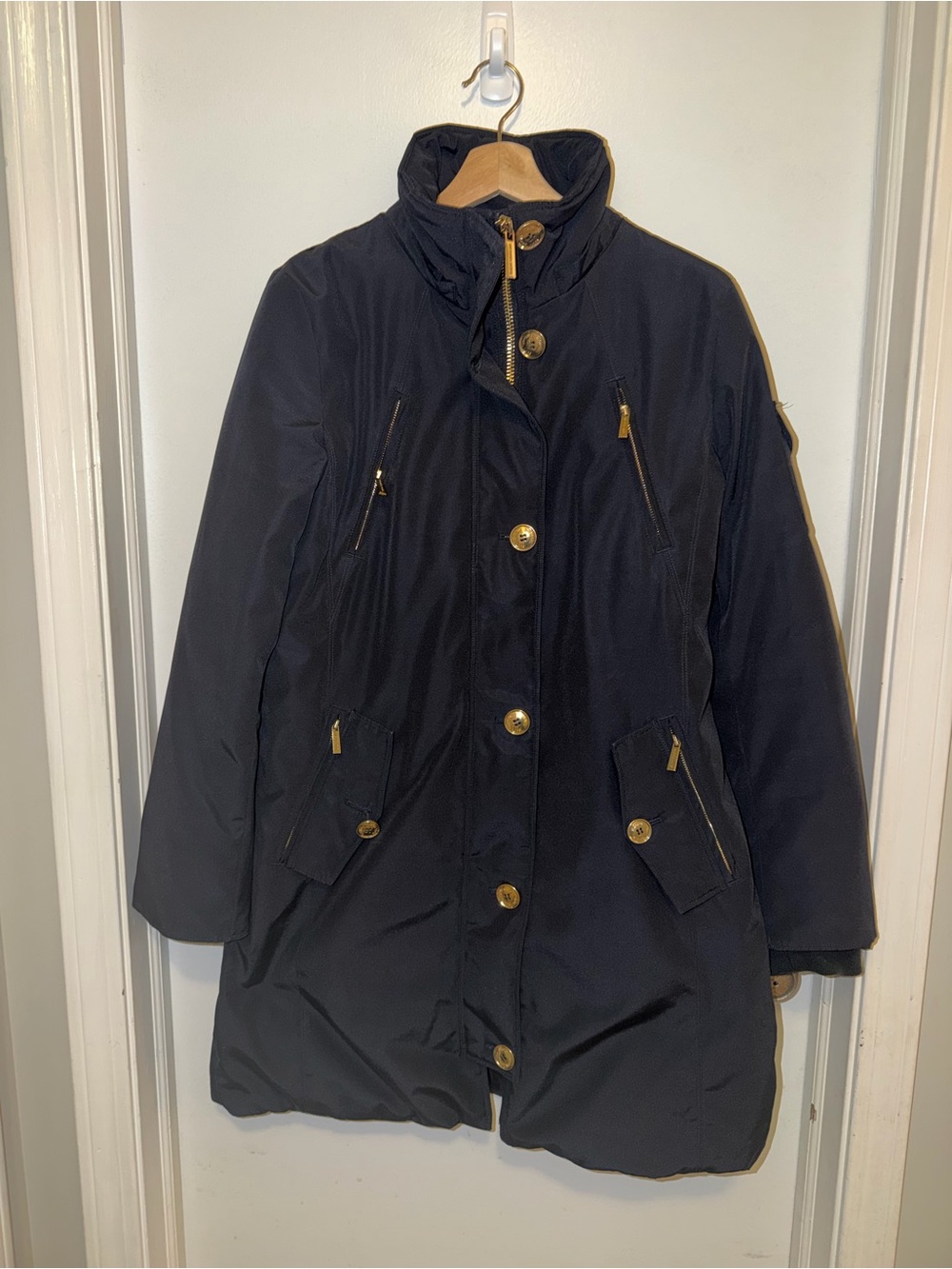 Michael Kors Black Down Puffer Coat M Gold Hardware No Hood